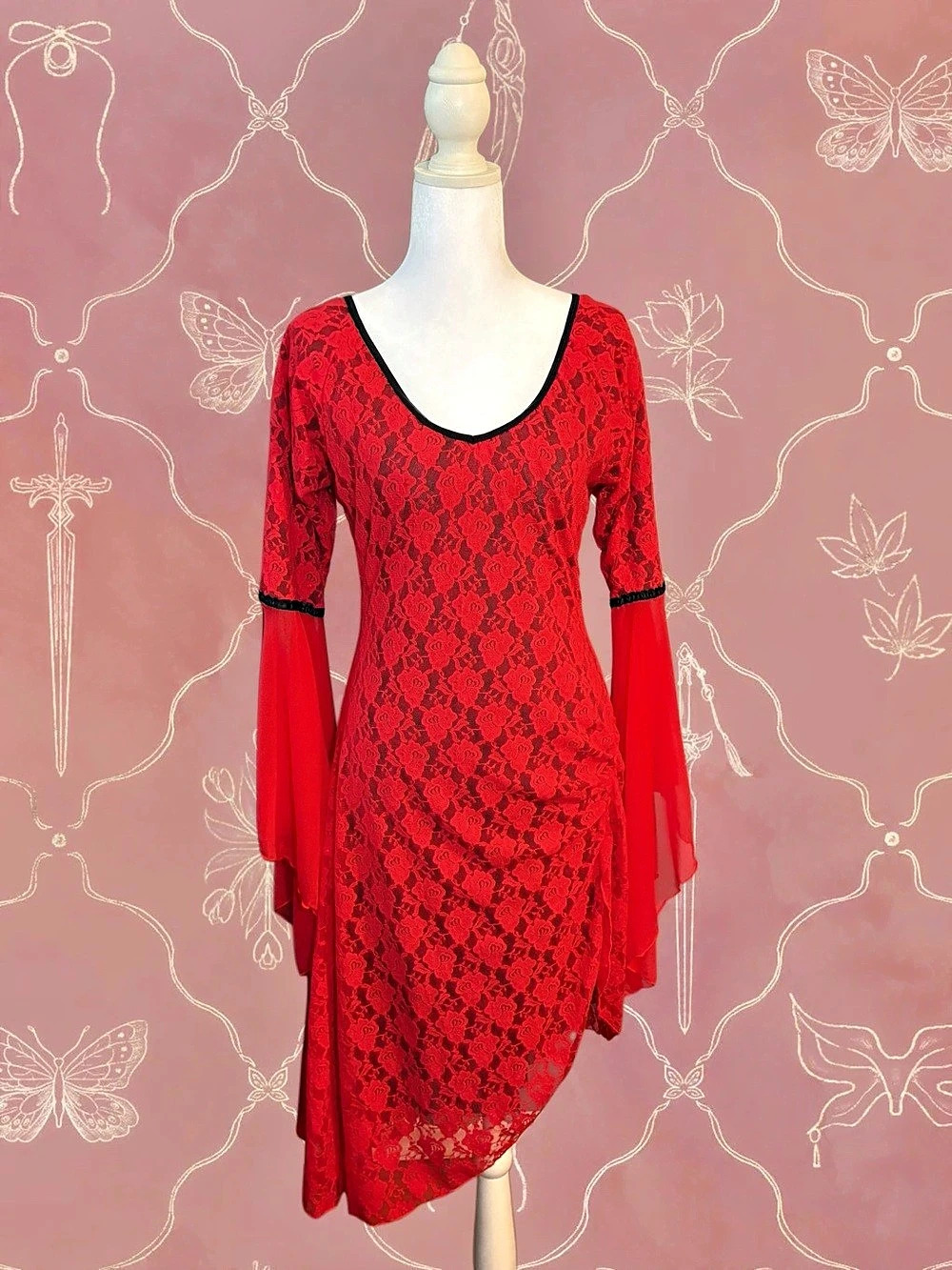 Romantic Renaissance Lace Dress